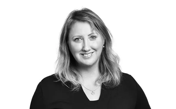 Katrin Wallensjo - Affärschef Analys (2).