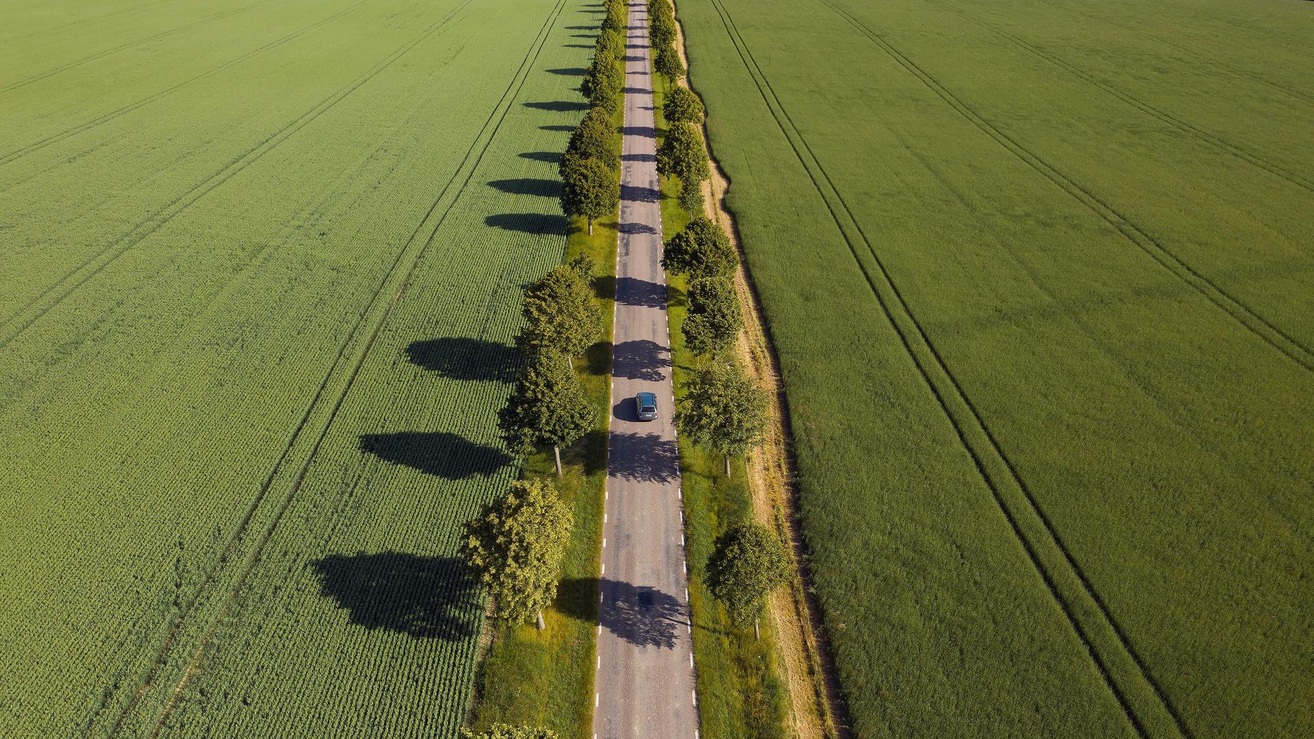 landsväg från ovan.
